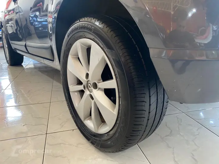 SANDERO 1.6 Expression 8V