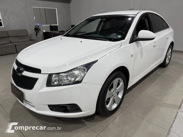 CRUZE SEDAN - 1.8 LT 16V 4P AUTOMÁTICO