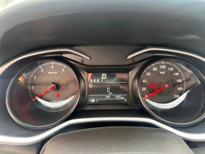 Onix Hatch 1.0 4P FLEX LT