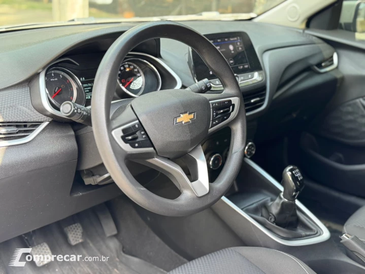 ONIX 1.0 Turbo Plus LT