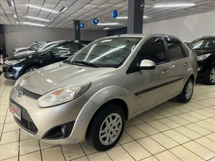 FIESTA 1.6 MPI Sedan 8V