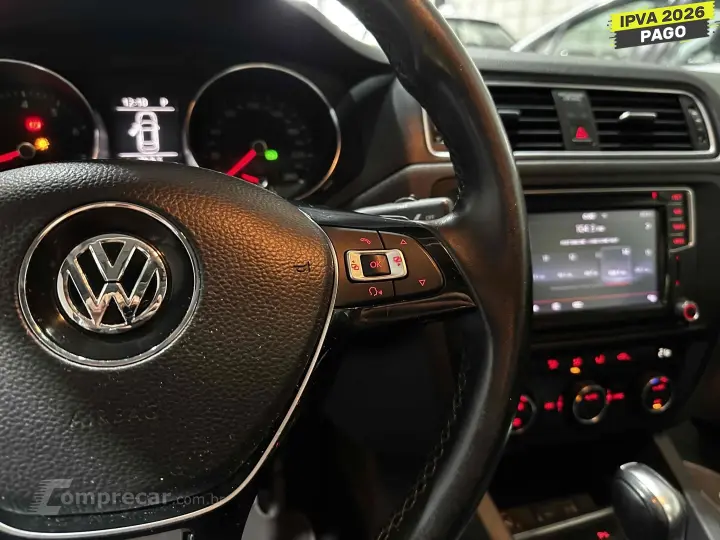 JETTA 2.0 COMFORTLINE FLEX 4P TIPTRONIC