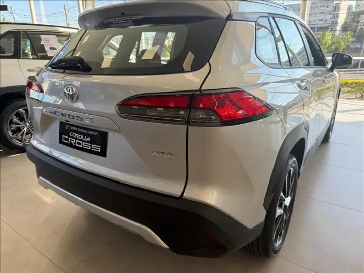 COROLLA CROSS 2.0 Vvt-ie XRE