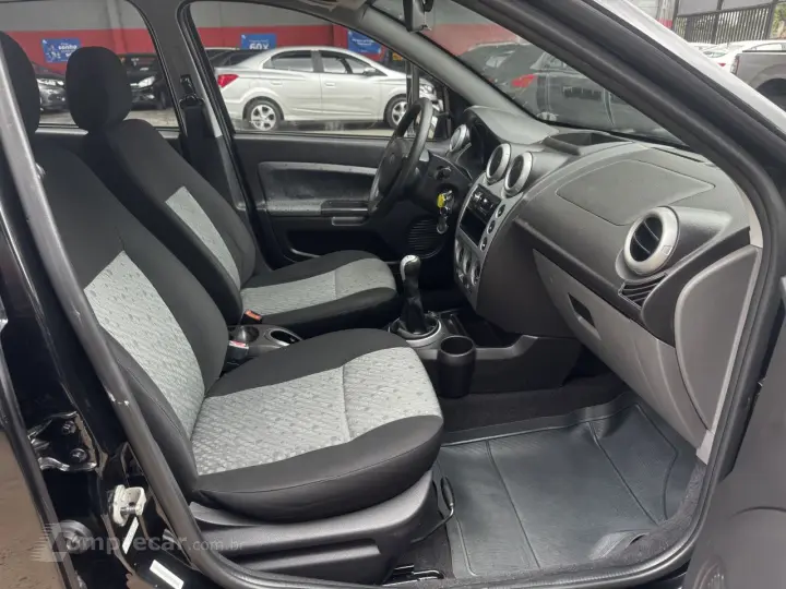 Fiesta Hatch 1.6 4P CLASS FLEX