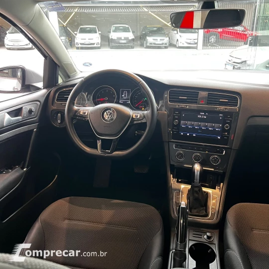 Golf Comfort. 200 TSI 1.0 Flex 12V Aut.