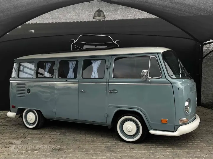 KOMBI 1.6 LUXO 8V GASOLINA 3P MANUAL