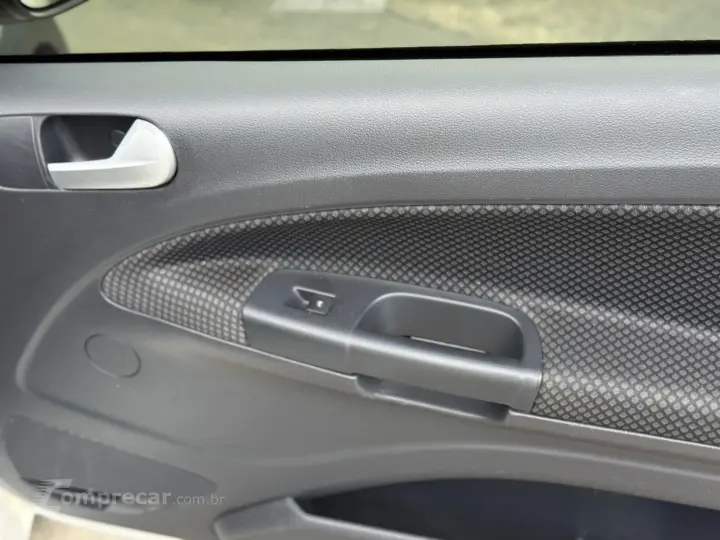 Saveiro Trendline 1.6 T.Flex 8V