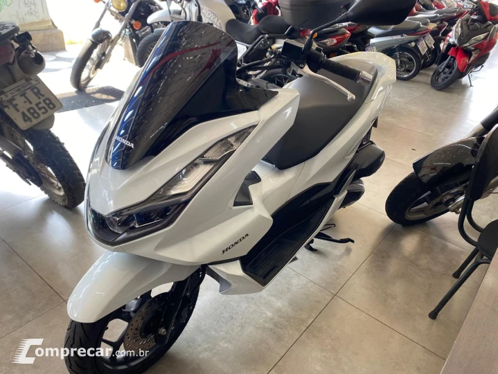 PCX 160 DLX