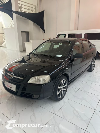 ASTRA 2.0 MPFI Advantage 8V