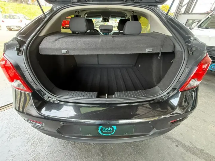 CRUZE HB Sport LT 1.8 16V FlexP. 5p Mec