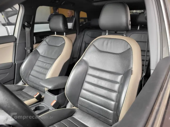 TAOS Highline 1.4 250 TSI Flex Aut.