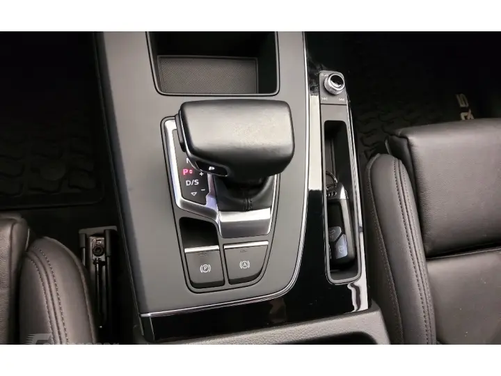 Q5 2.0 45 TFSI GASOLINA SPORTBACK S LINE BLACK QUATTRO S TRO