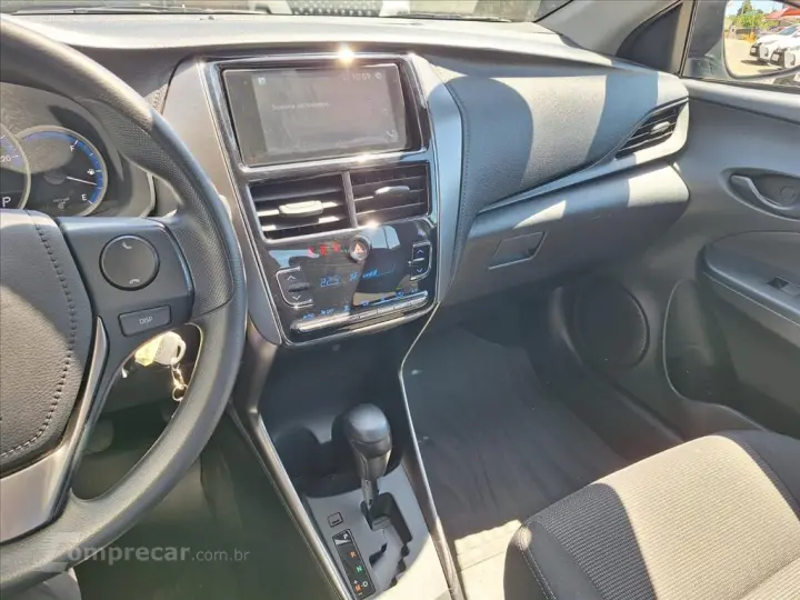 YARIS 1.5 16V FLEX SEDAN XL MULTIDRIVE