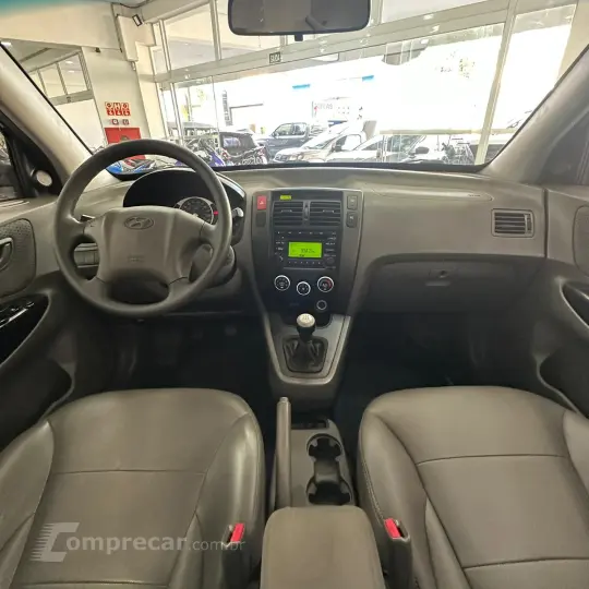TUCSON 2.0 GL 2WD 16V
