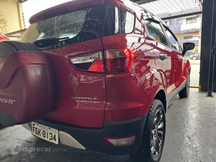 ECOSPORT 1.6 Freestyle 8V