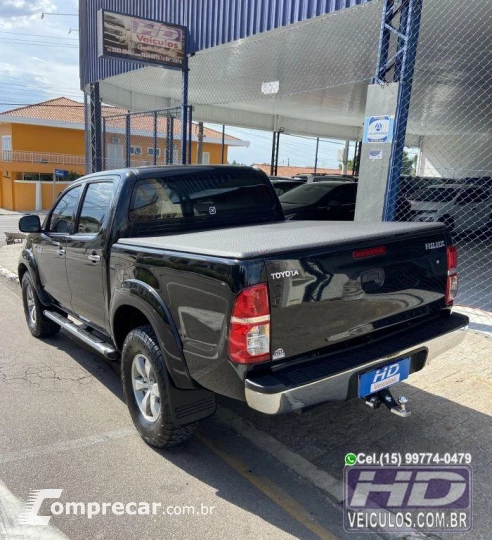 Hilux CD SR 4x2 2.7 16V/2.7 Flex Mec.