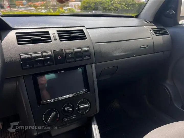 GOL 1.6 MI Power 8V G.IV