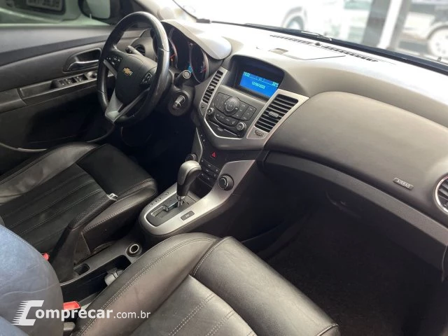 CRUZE SEDAN - 1.8 LT 16V 4P AUTOMÁTICO