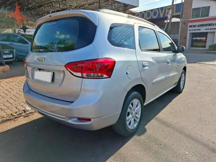 Spin 1.8 Lt 8V Flex 4P Automático