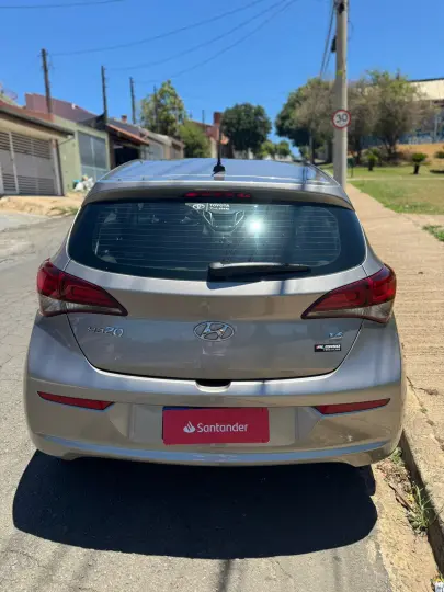 HB20 1.6 Comfort Plus 16V