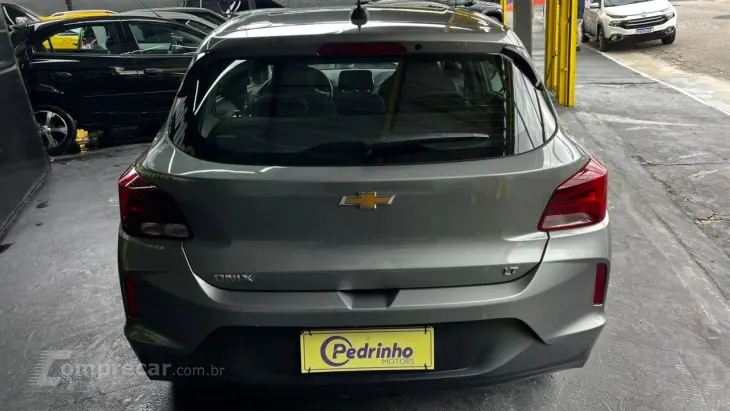 Onix Hatch 1.0 12V 4P FLEX LT