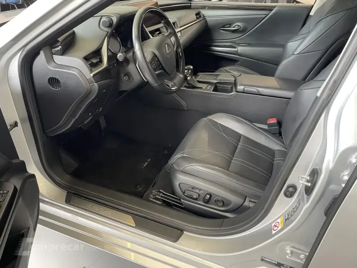 ES 300h 2.5 16V HÍBRIDO CVT