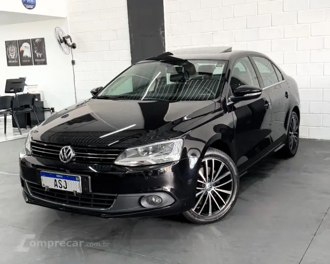 JETTA Highline 2.0 TSI 16V 4p Tiptronic DSG