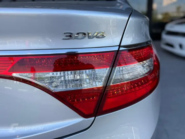 AZERA 3.0 MPFI GLS V6 24V GASOLINA 4P AUTOMÁTICO