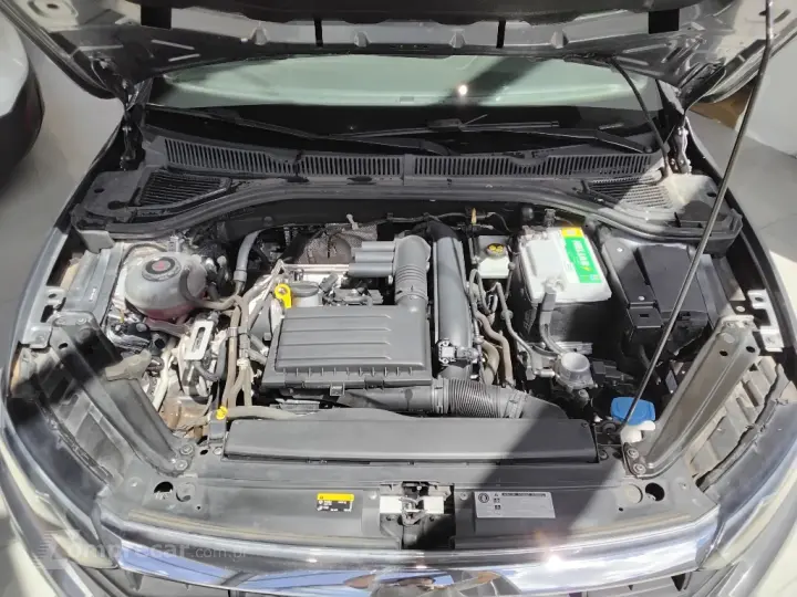 JETTA 1.4 250 TSI TOTAL FLEX R-LINE TIPTRONIC