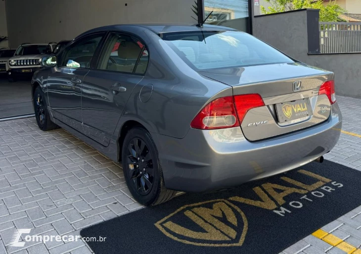 Civic Sed. LXL/LXL SE 1.8 Flex 16V Mec.