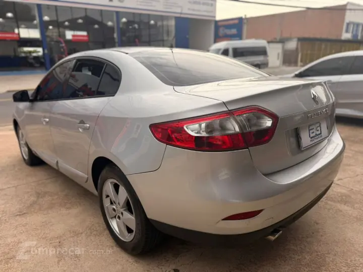 FLUENCE Sed. Dynamique 2.0 16V FLEX Aut.