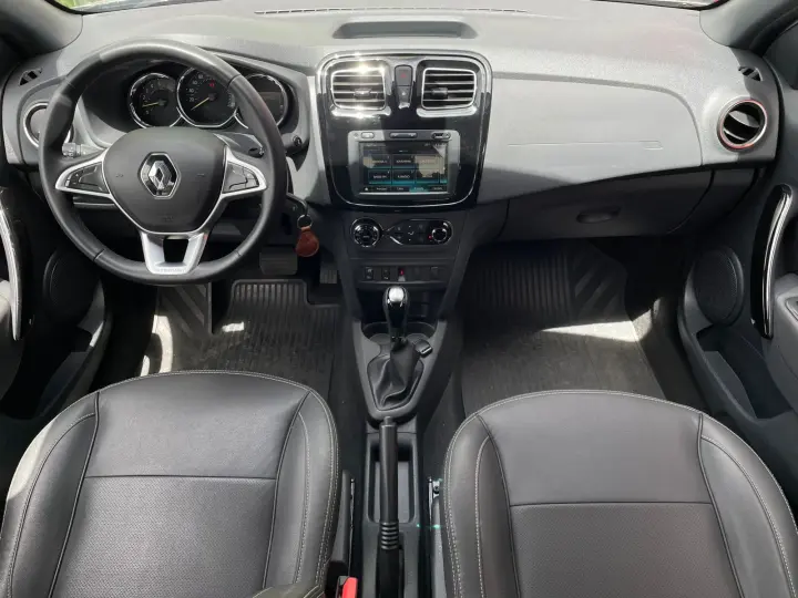 SANDERO 1.6 16V SCE Stepway Iconic