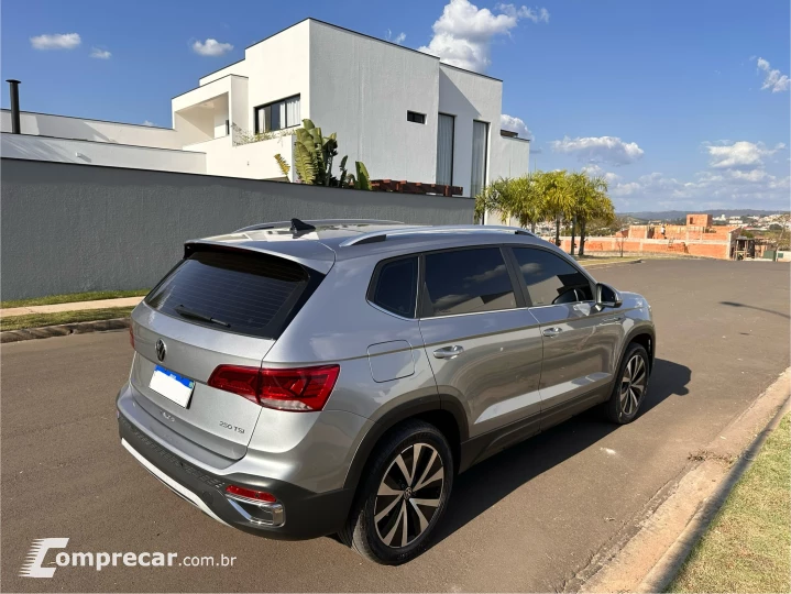 TAOS 1.4 250 TSI Highline