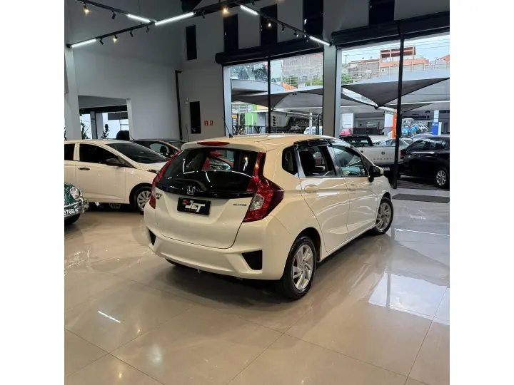FIT 1.5 LX 16V FLEX 4P AUTOMÁTICO
