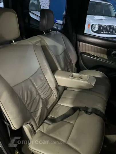 GRAND LIVINA 1.8 16V