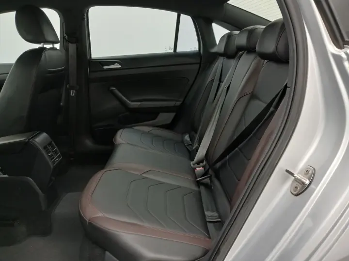 VIRTUS 1.0 200 TSI HIGHLINE AUTOMÁTICO