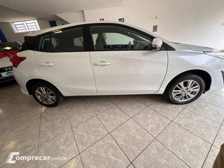 YARIS 1.5 16V XL Plus Connect