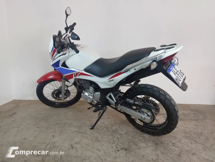 HONDA NX 400I FALCON