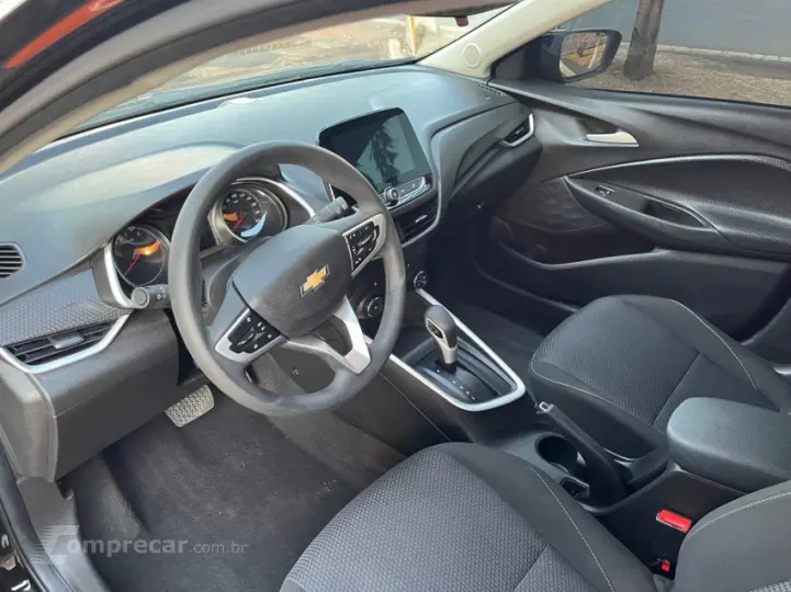 ONIX 1.0 Turbo Plus LT