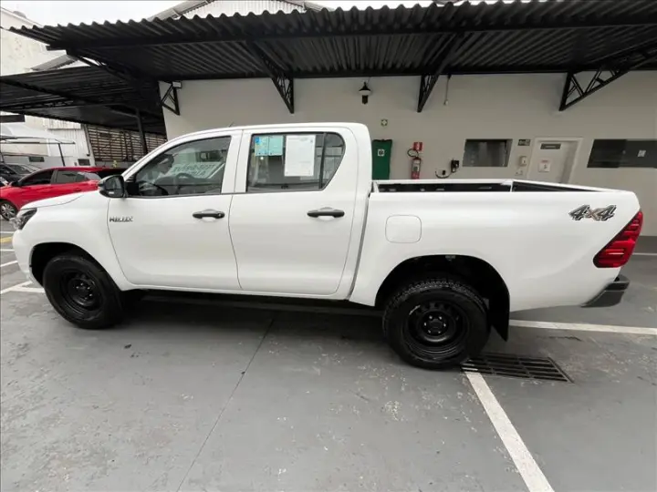 HILUX 2.8 D-4d Turbo CD Power Pack 4X4