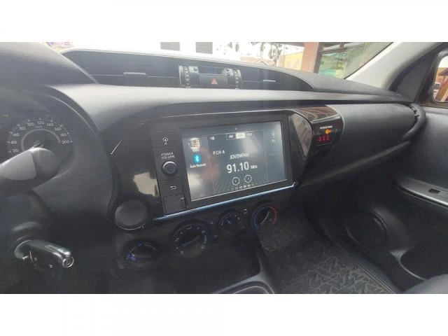 HILUX - 2.8 D-4D TURBO CD POWER PACK 4X4 MANUAL