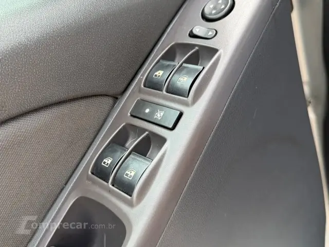 IDEA - 1.8 MPI ADVENTURE 8V 4P AUTOMATIZADO