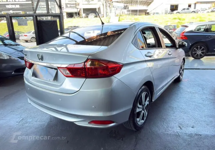 CITY Sedan LX 1.5 Flex 16V 4p Aut.