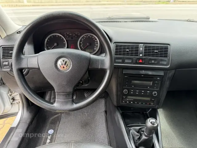 GOLF - 1.6 MI SPORTLINE 8V 4P MANUAL