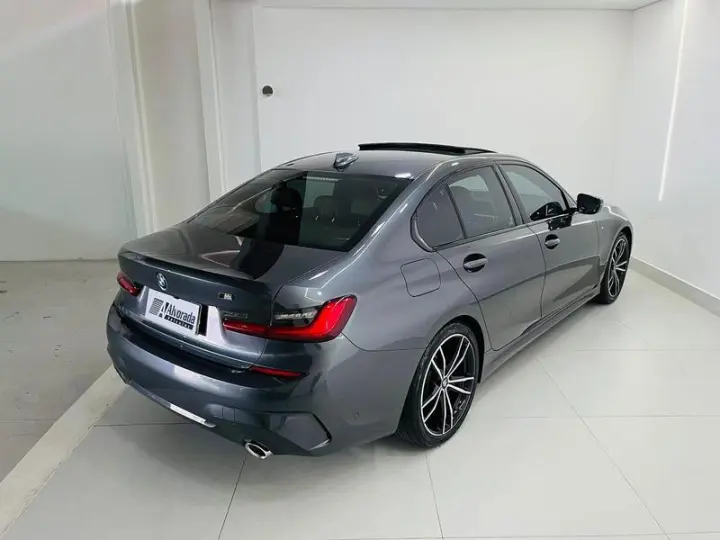 320I  ACTIVE FLEX