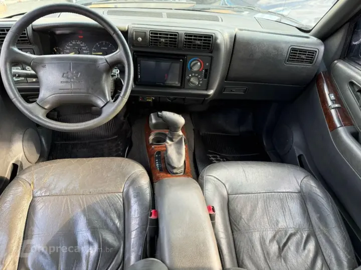 BLAZER 4.3 SFI DLX EXECUTIVE