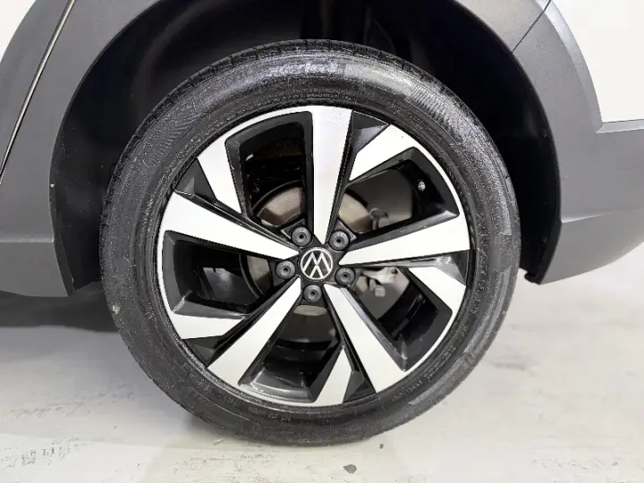 NIVUS 1.0 200 TSI Highline