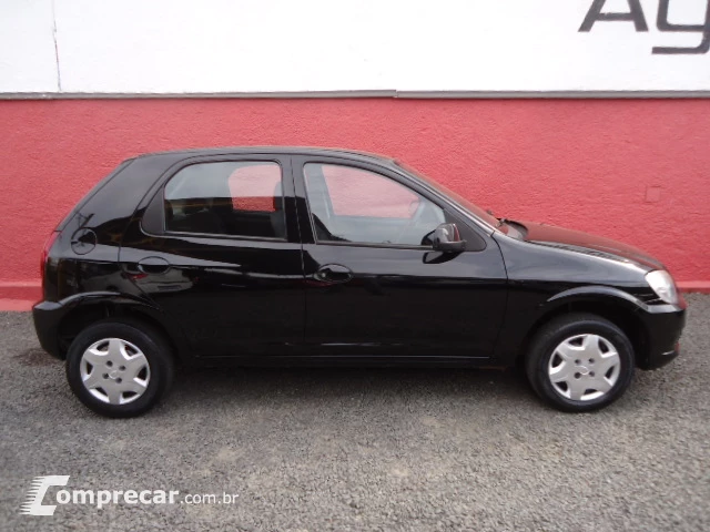 CELTA 1.0 MPFI LT 8V