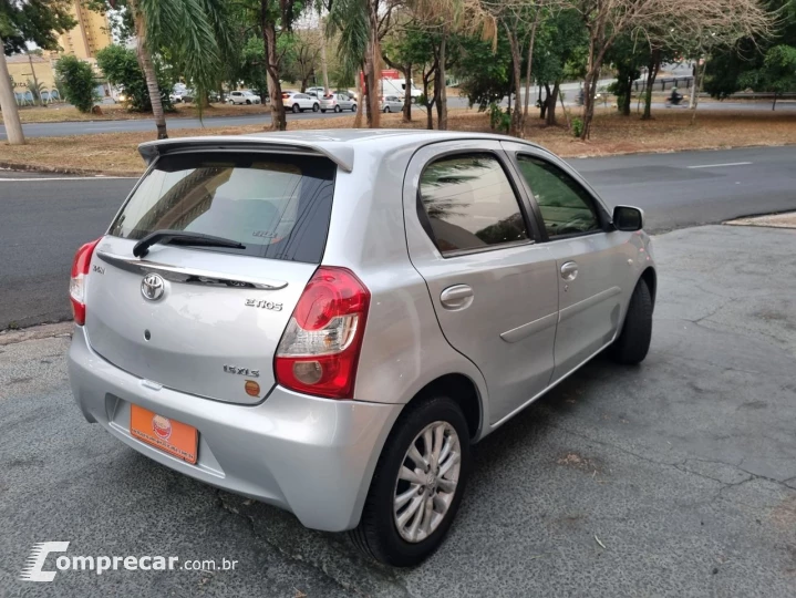 Etios Hatch 1.5 16V 4P FLEX XLS