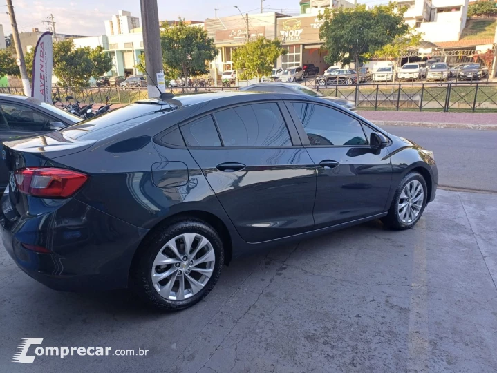 Cruze Sedan 1.4 16V 4P LT FLEX TURBO AUTOMÁTICO